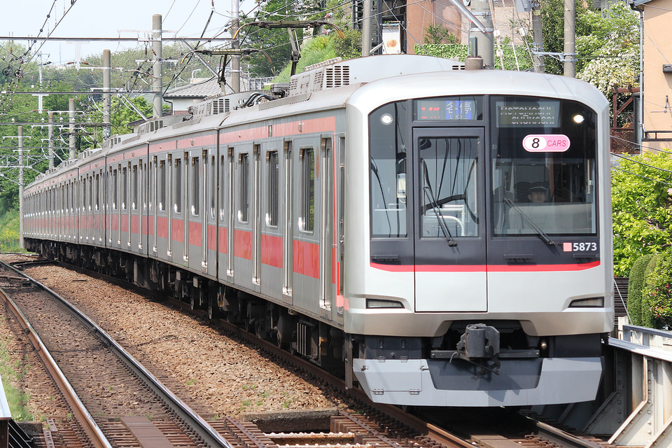 東急5050系5173F<br class="br-sp" />(5173編成)の写真