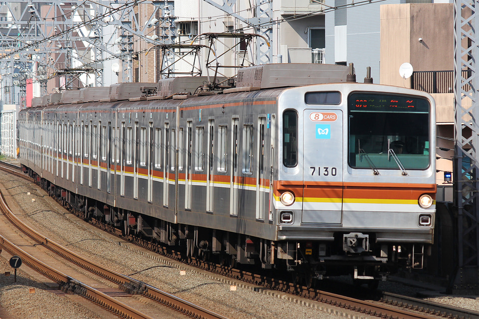 メトロ7000系7130F<br class="br-sp" />(7130編成)の写真
