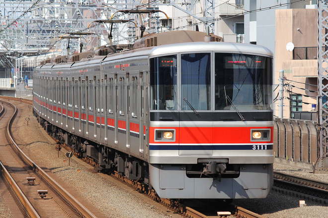 3000系3111Fを武蔵小杉駅で撮影した写真