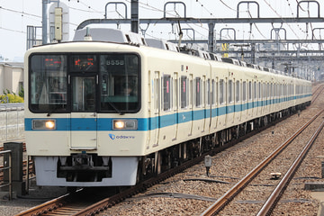 小田急電鉄  8000形 8258F