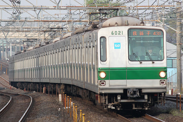 東京メトロ  6000系 6121F