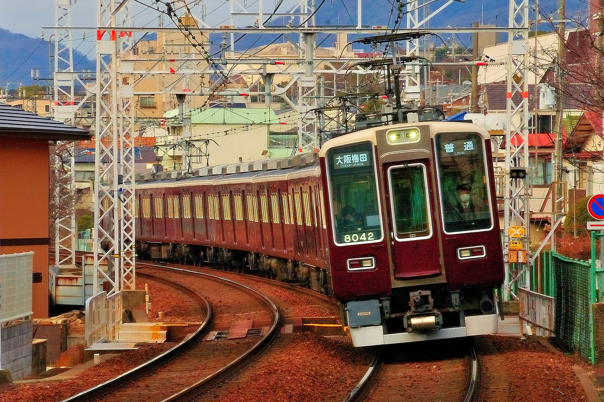 阪急電鉄 神戸（西宮車庫） 8000 8042F