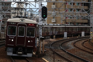 阪急電鉄  7000系 7010×8R