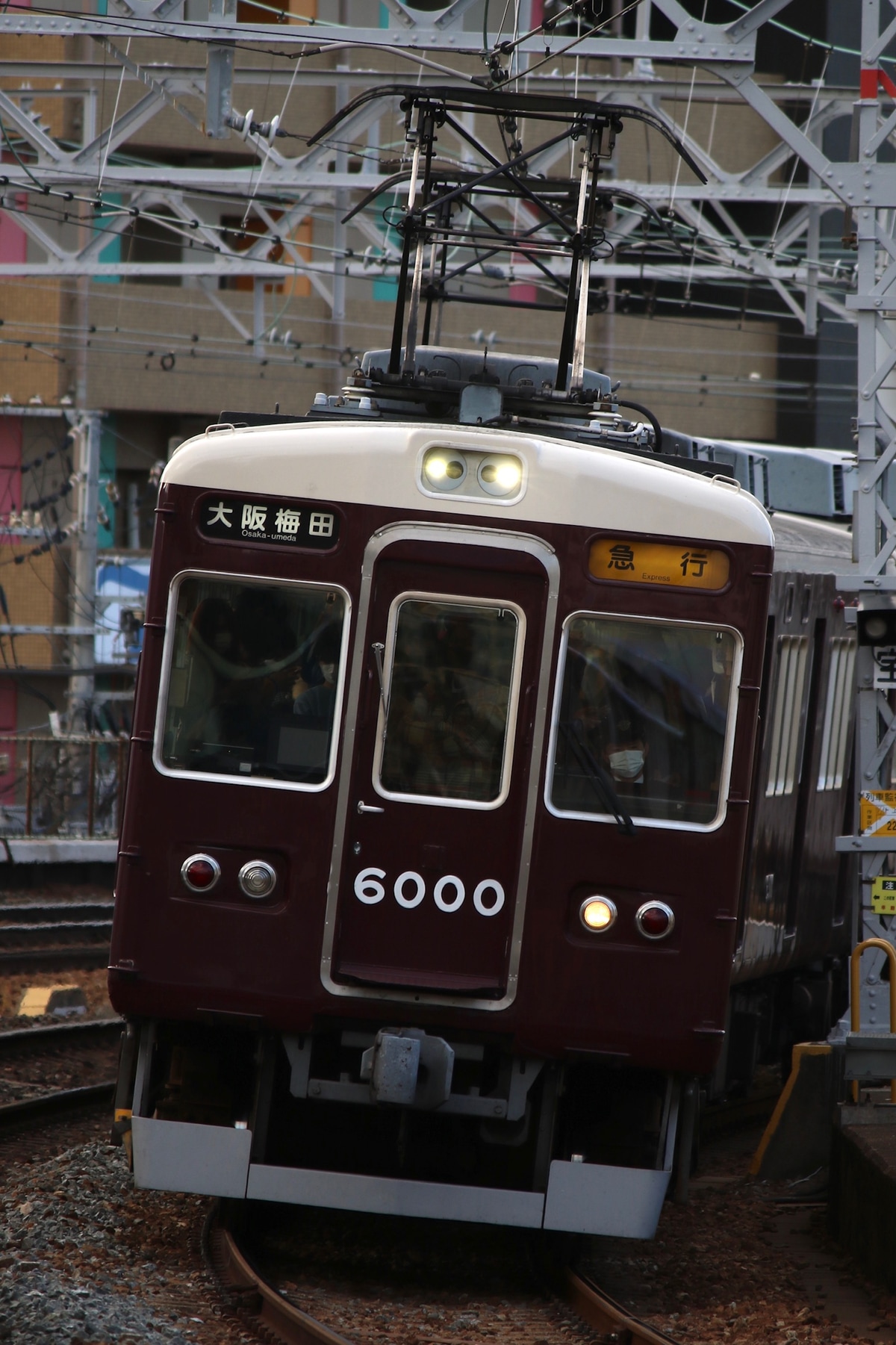 阪急電鉄  6000系 6000×8R