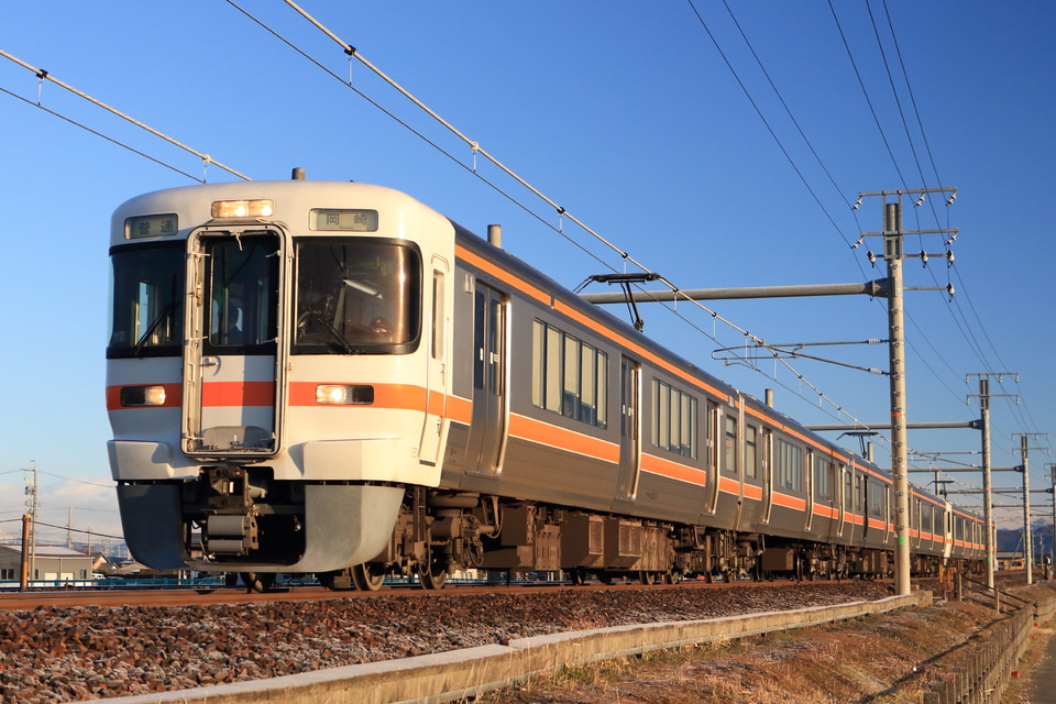 JR海313系カキY7編成<br class="br-sp" />(Y7編成)の写真
