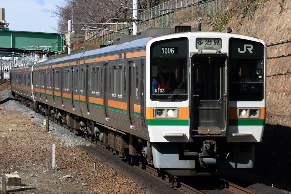 JR海211系シンK103編成<br class="br-sp" />(K103編成)の写真