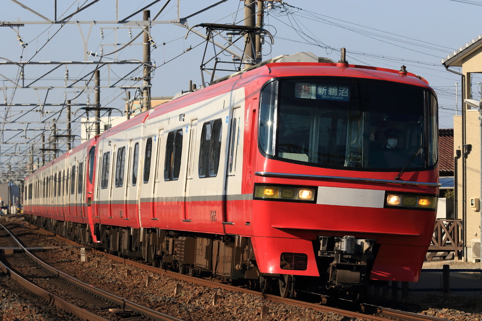 名鉄1800系1805F<br class="br-sp" />(1805編成)の写真