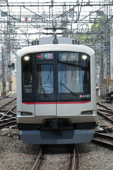 東急電鉄  5050系 4107f