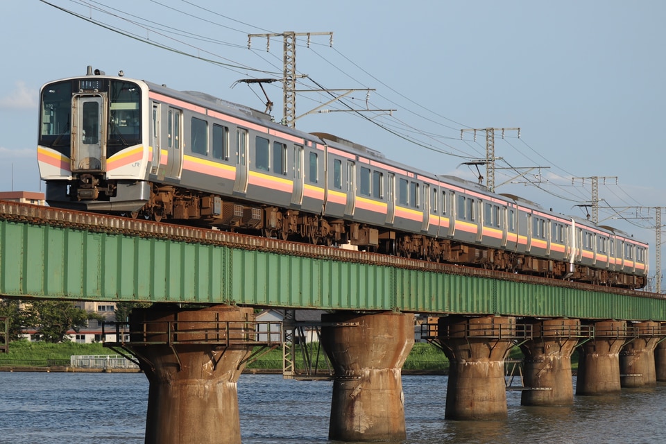 JR東日本 E129系 B20編成の写真