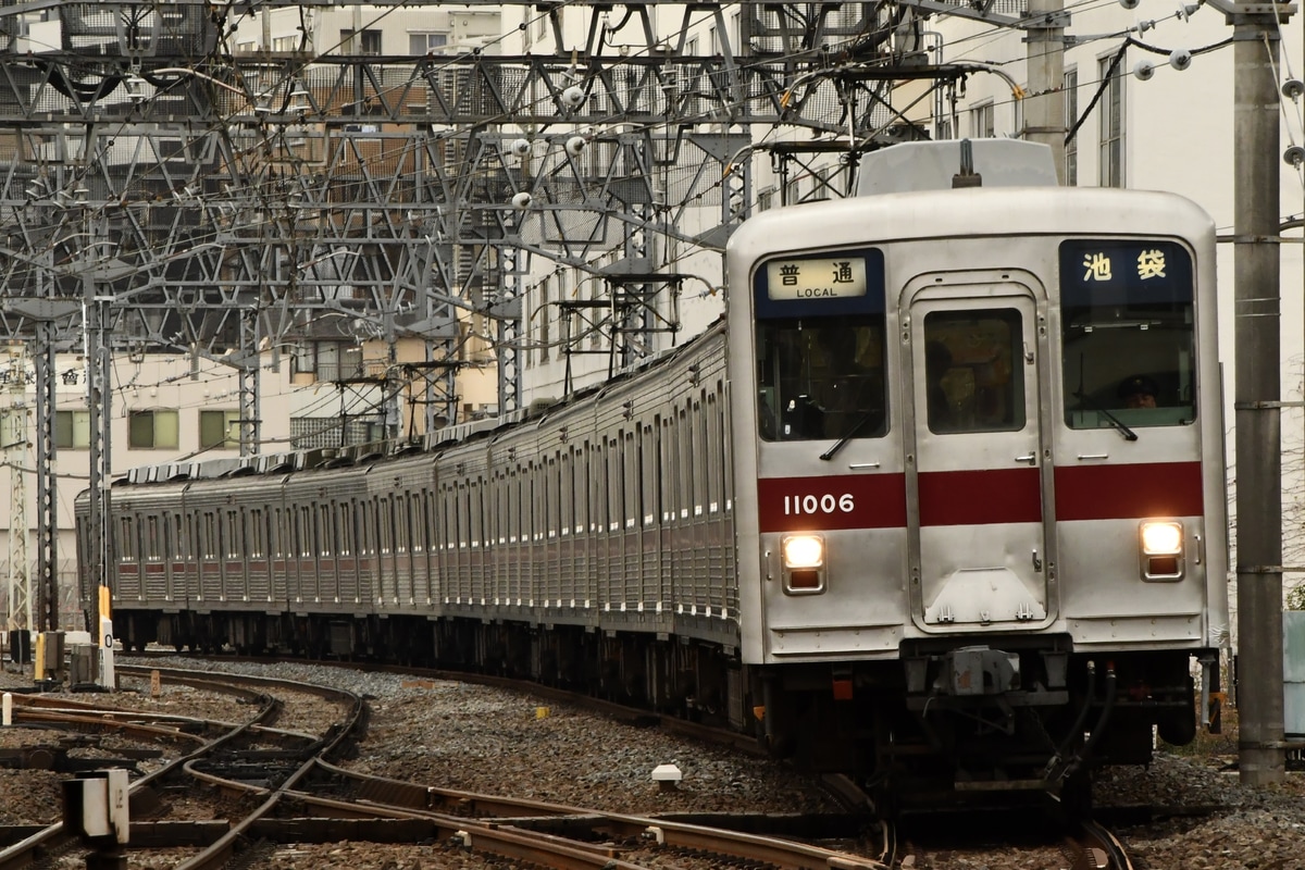 東武鉄道 森林公園検修区 10000系 11006F