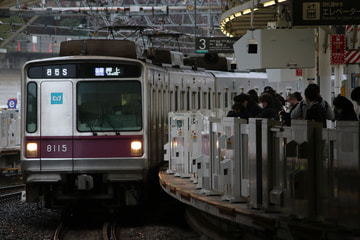 東京メトロ  8000系 8115f