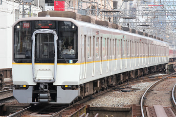 近畿日本鉄道  5820系 DH24