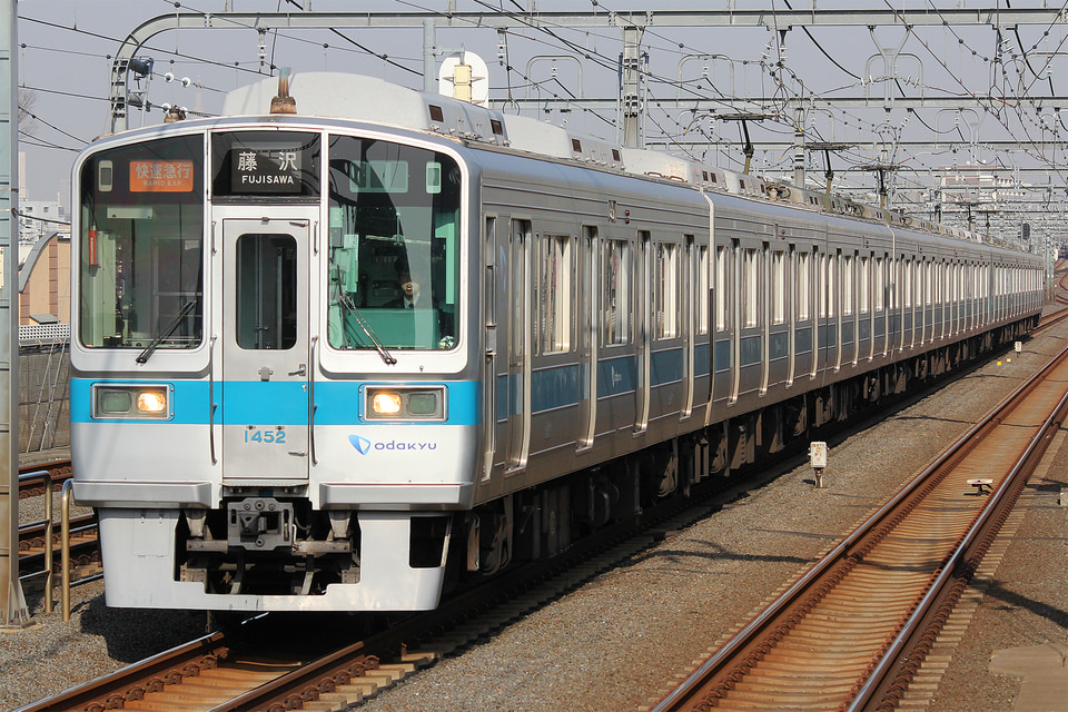 小田急1000形1252×6<br class="br-sp" />(1252F)(1252編成)の写真