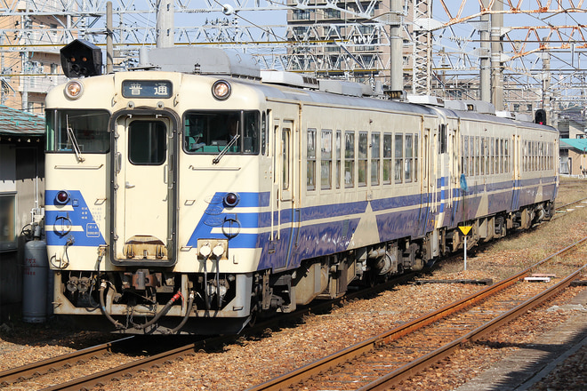 キハ40521を秋田駅で撮影した写真