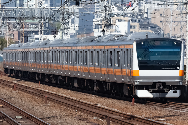 E233系トタT27編成を西荻窪駅で撮影した写真