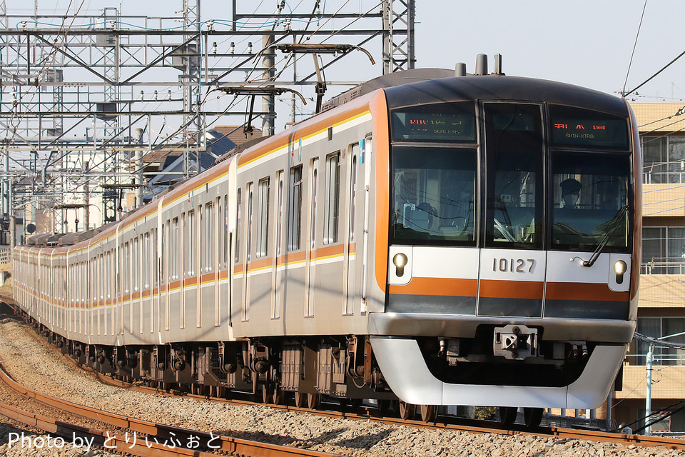 メトロ10000系10127F<br class="br-sp" />(10127編成)の写真