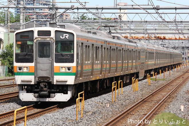 211系タカC6編成を西川口駅で撮影した写真