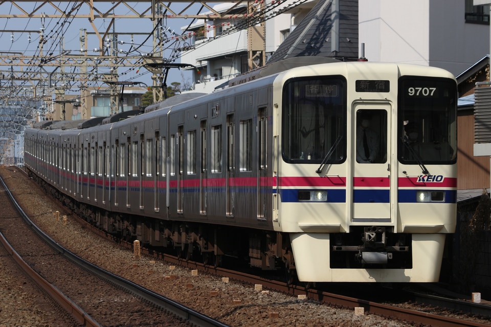 京王9000系9707F<br class="br-sp" />(9707編成)の写真