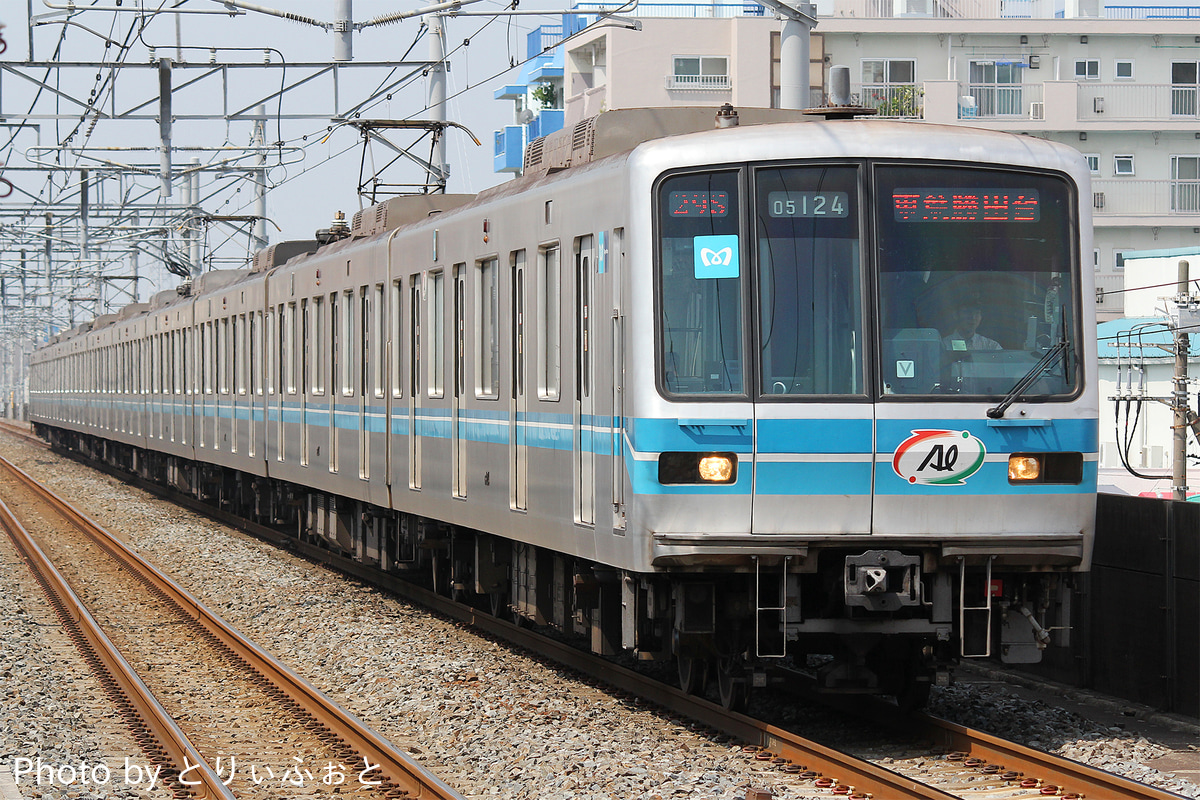 東京メトロ 深川検車区 05系 05-124F