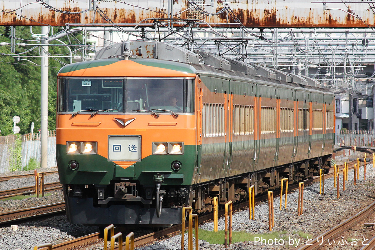 JR東日本 大宮総合車両センター東大宮センター 185系 OM03編成