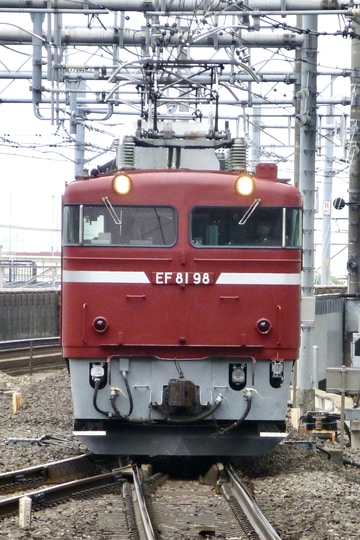JR東日本 尾久車両センター EF81 98