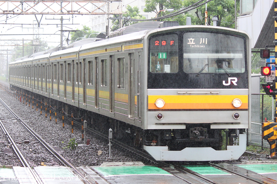 JR東205系ナハ11編成<br class="br-sp" />(ナハ11)の写真