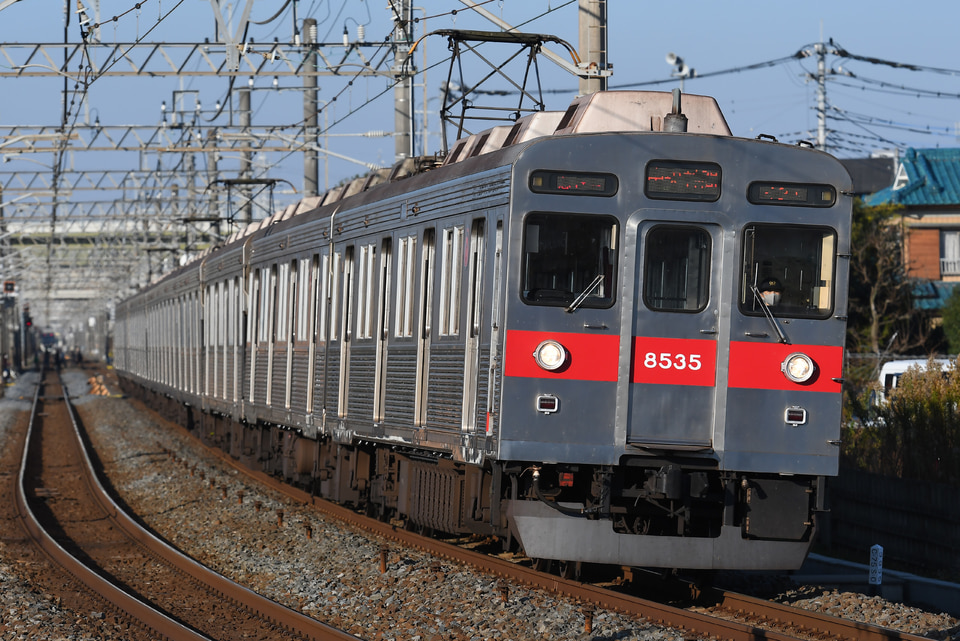 東急8500系8635F<br class="br-sp" />(8635編成)の写真