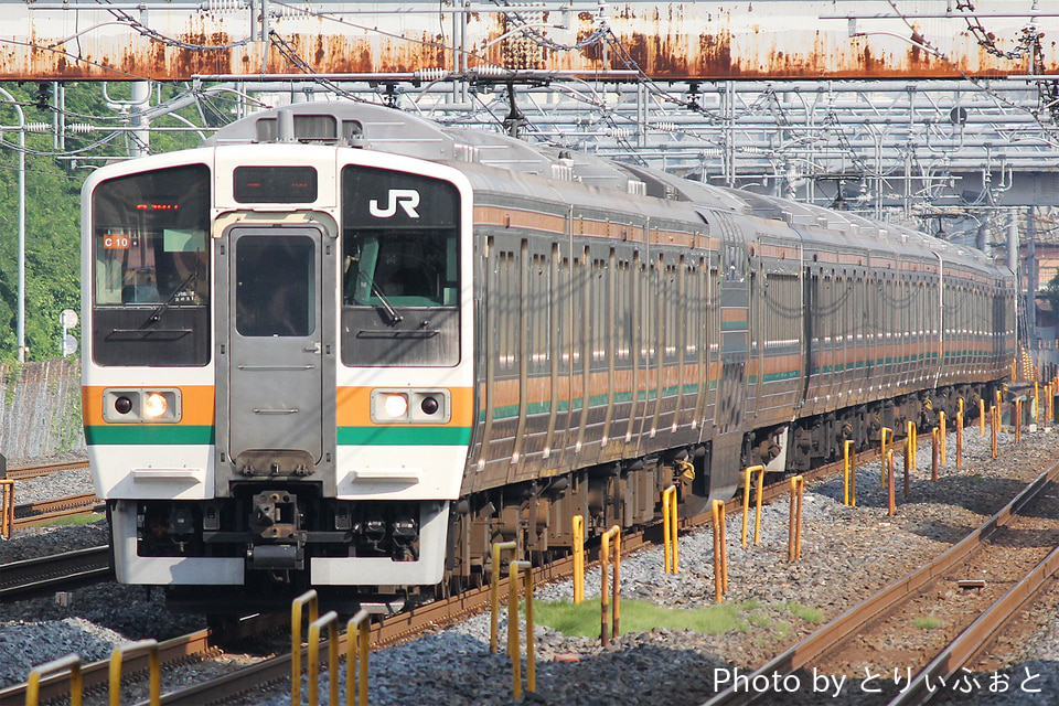 JR東211系タカC10編成<br class="br-sp" />(タカC10)の写真