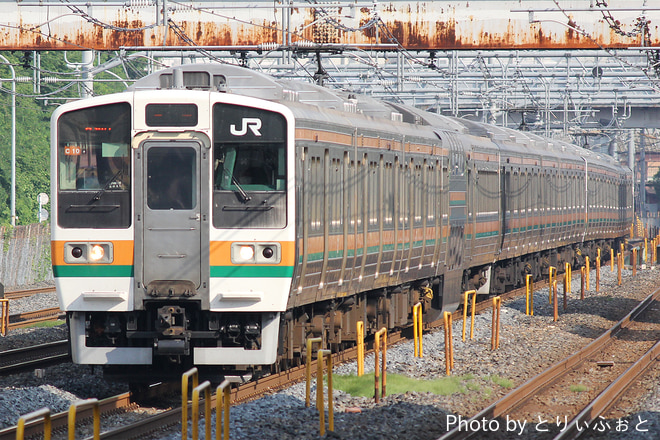 高崎車両センター211系タカC10編成を西川口駅で撮影した写真