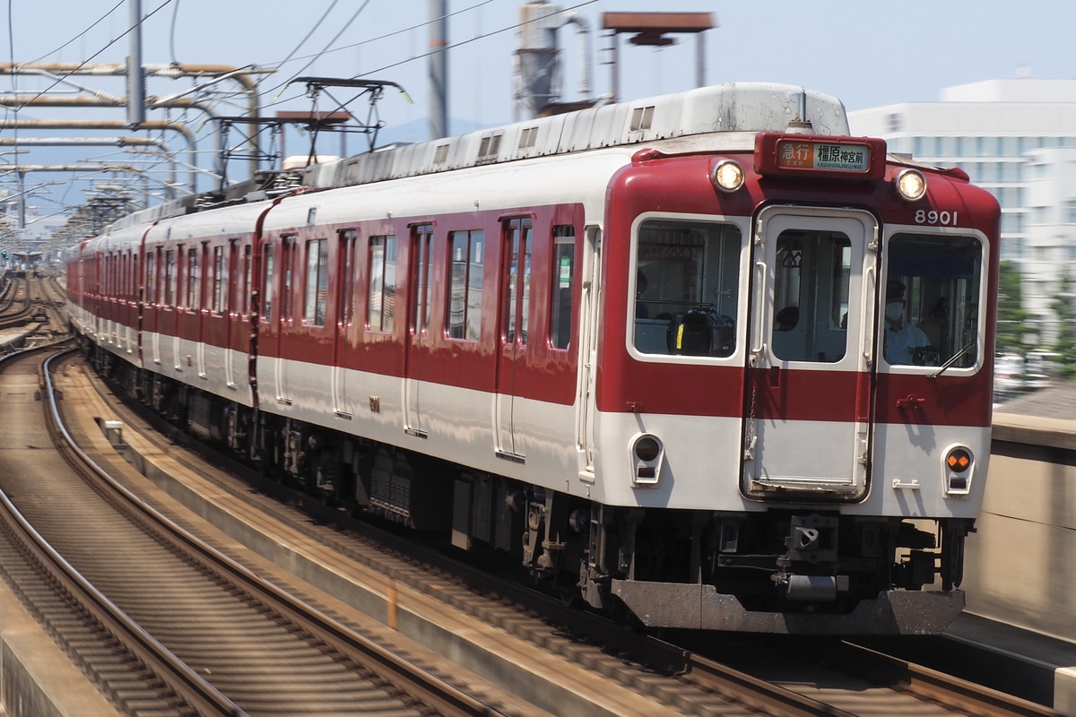 近畿日本鉄道  8800系 