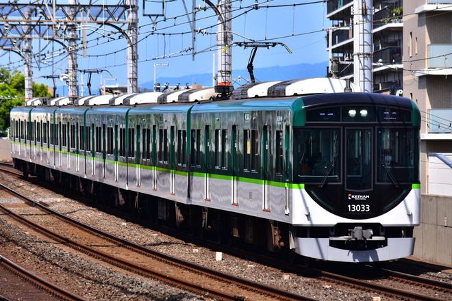 寝屋川車庫13000系13033Fを大和田駅で撮影した写真