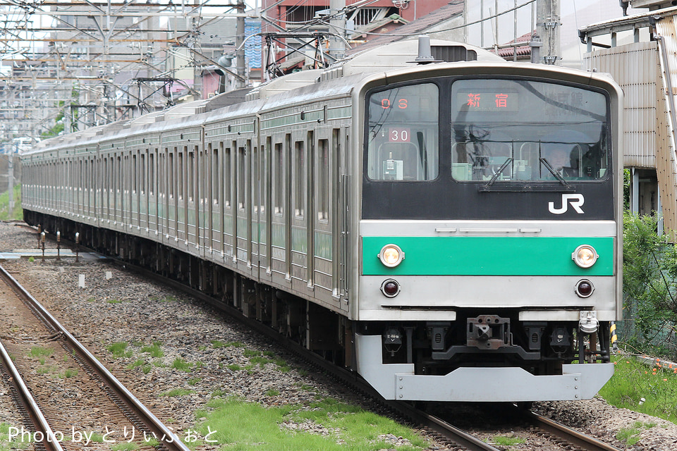 JR東205系ハエ30編成<br class="br-sp" />(川30編成)(カワ30編成)の写真