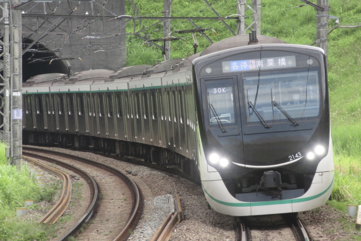 東急電鉄 長津田検車区 2020系 2143F