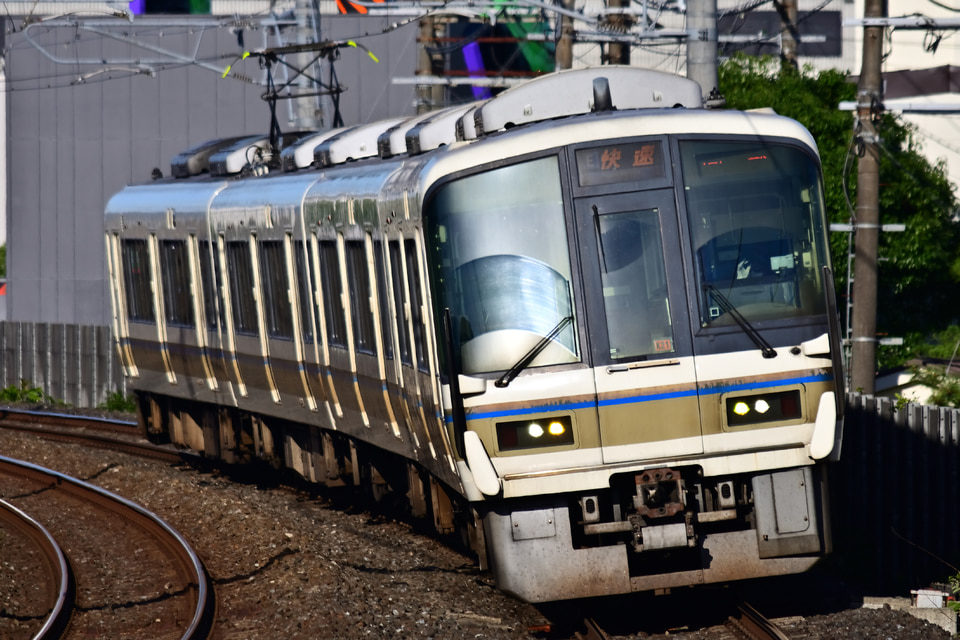 JR西221系K21編成の写真