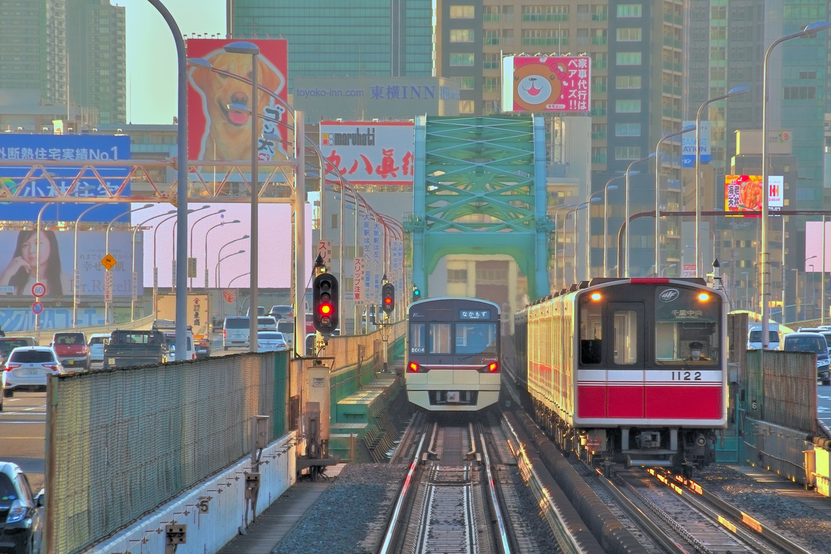 大阪市交通局 中百舌鳥検車場 10系 1122F