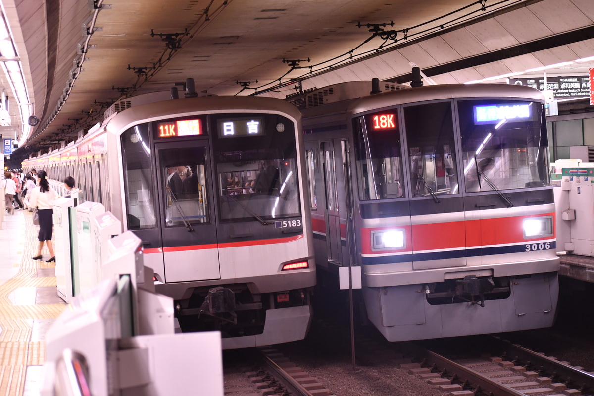 東急電鉄 元住吉検車区 3000系 3006F