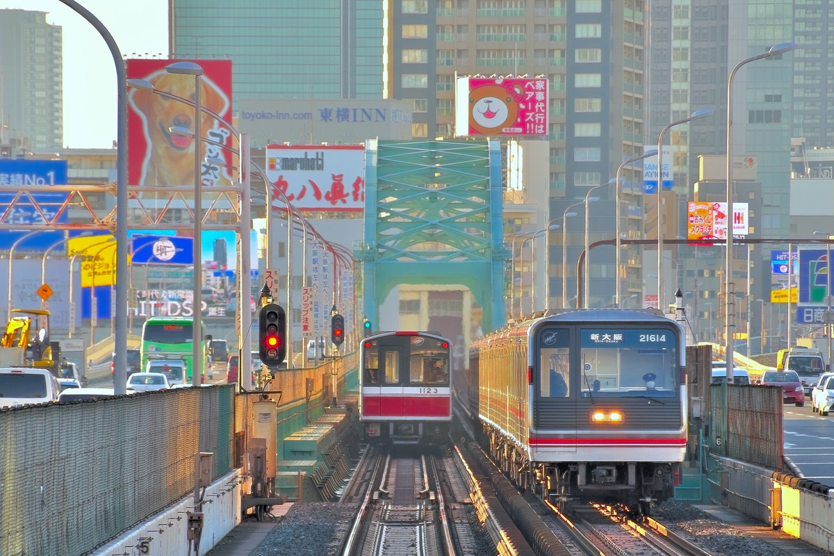 大阪市交通局 中百舌鳥検車場 21系 21614F