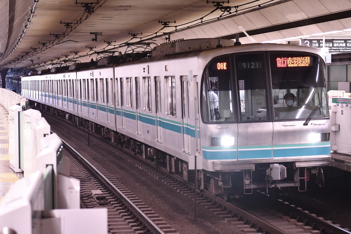 東京メトロ  9000系 9121F