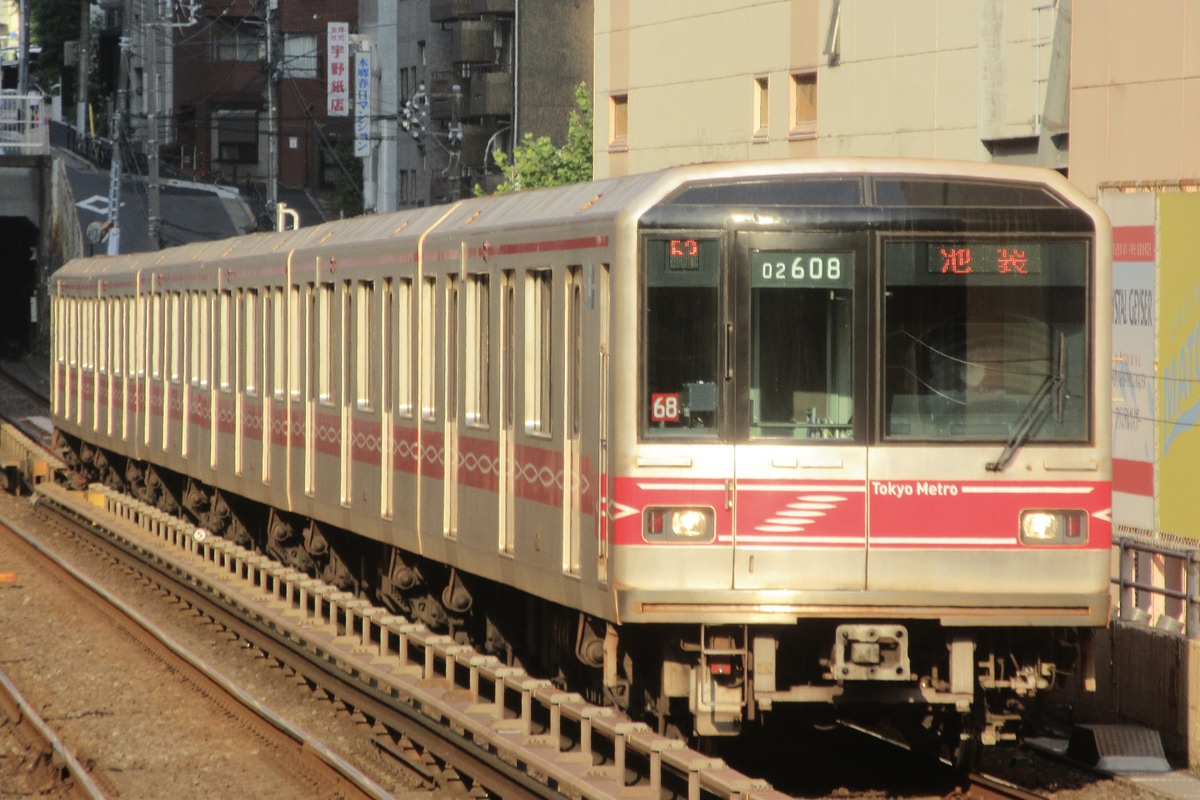 東京メトロ  02系 02-108F