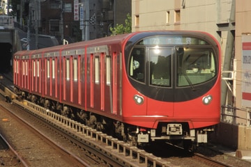 東京メトロ  2000系 2123F