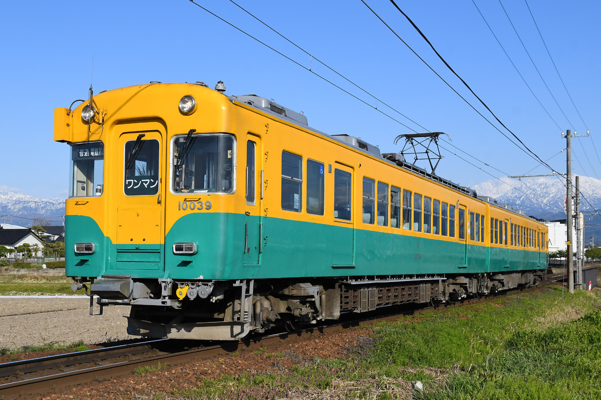富山地方鉄道  10030形 