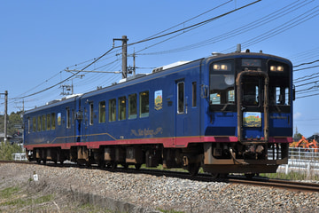 のと鉄道  NT300形 NT302