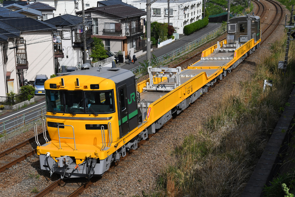 JR東キヤE195系ST-16編成の写真