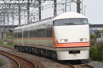 東武鉄道  100系 109F