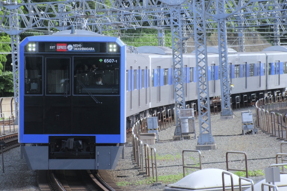 東京都交通局 志村車両検修場 6500形 6507F