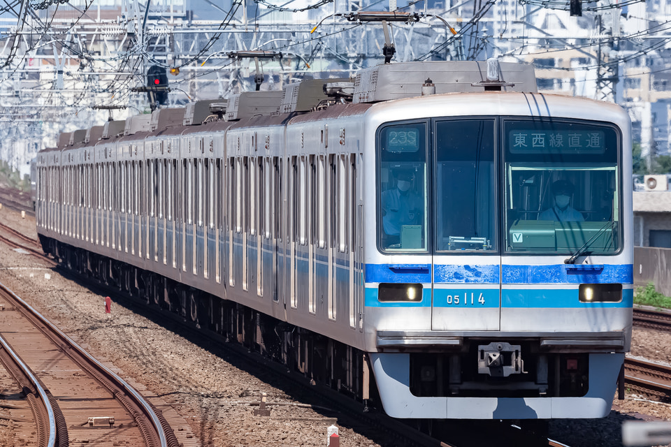 メトロ05系05-114F<br class="br-sp" />(05-114編成)の写真