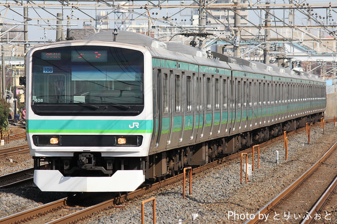 松戸車両センターE231系マト108編成を馬橋駅で撮影した写真