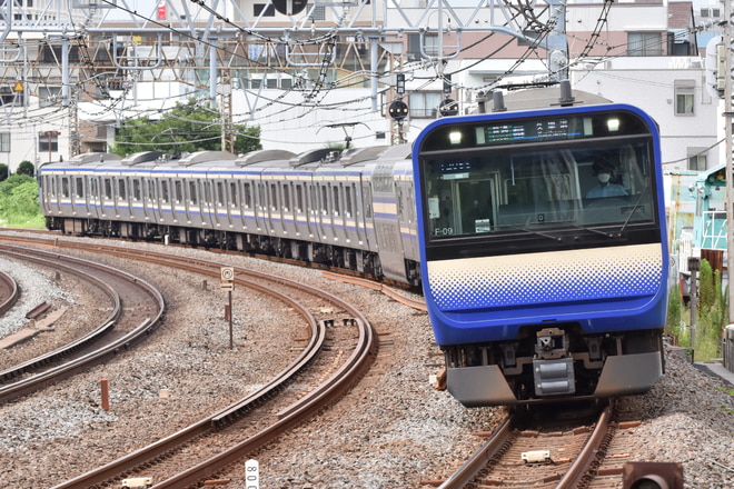 鎌倉車両センター本所 E235系 クラF-09編成 の写真 |鉄道写真投稿