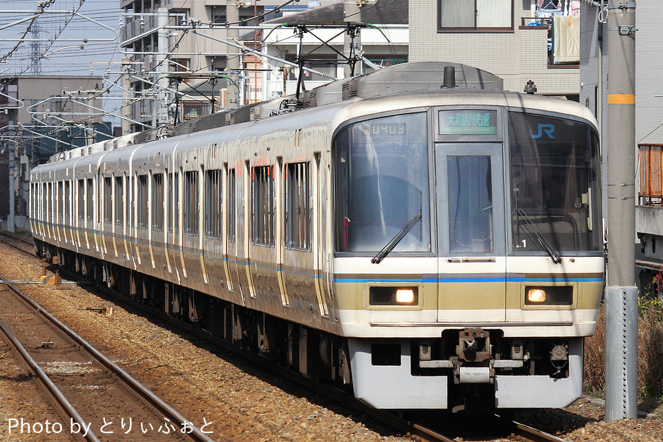 JR西221系NA418編成の写真