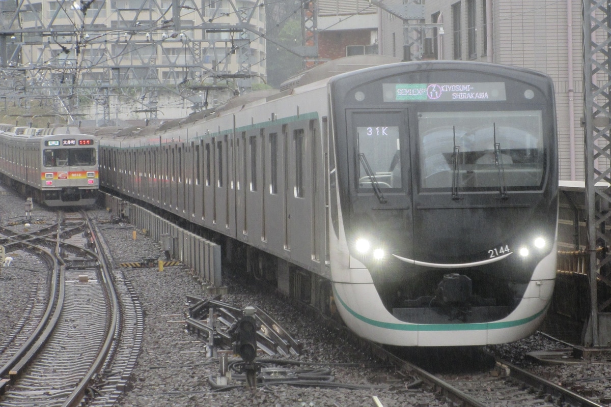 東急電鉄 長津田検車区 2020系 2144F